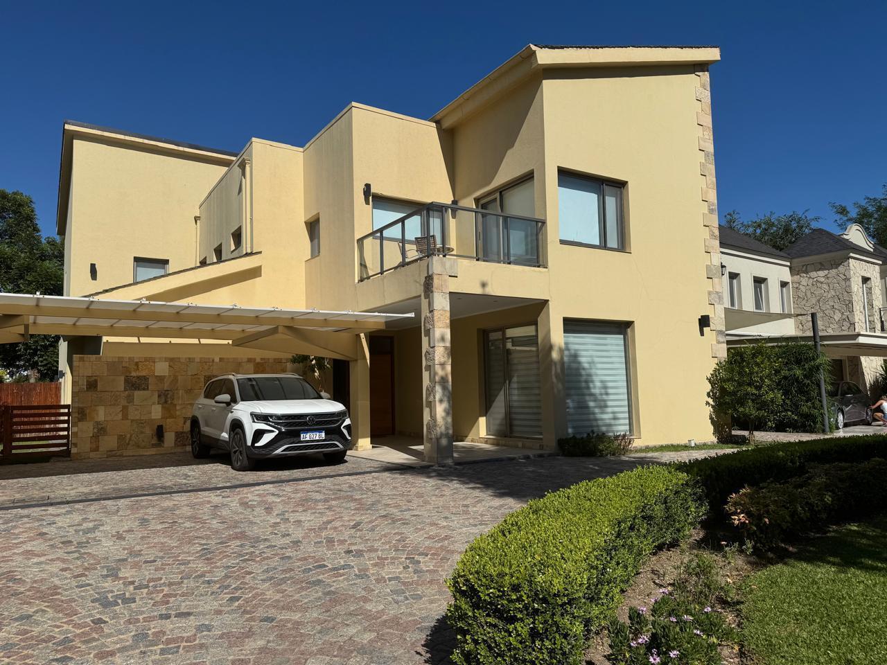 Foto de Casa en Septiembre APTA CREDITO, imagen 1