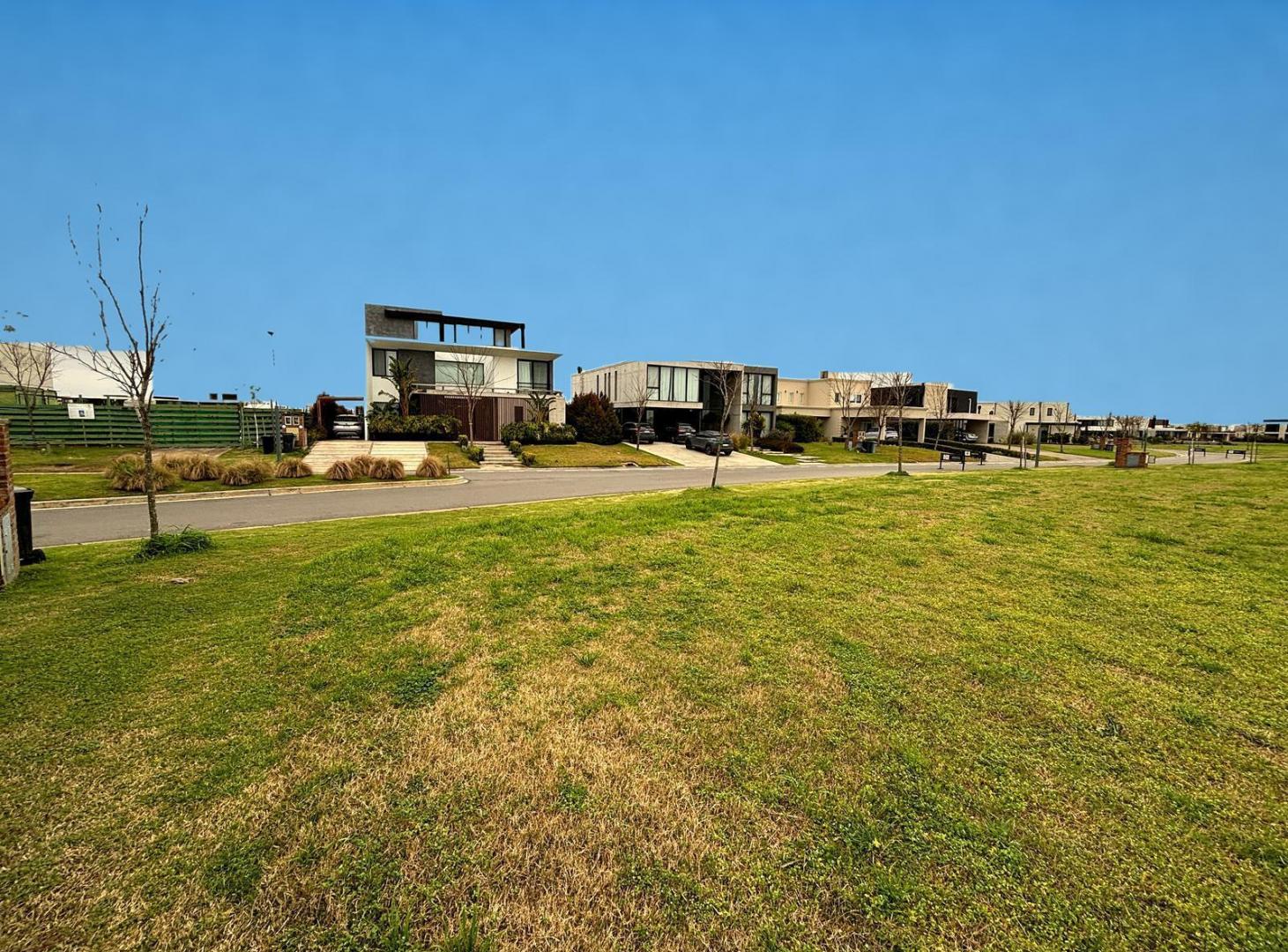 Foto de VENTA TERRENO - LOTE COSTAS: 905 M2 A LA LAGUNA CENTRAL -ACEPTAN, imagen 5