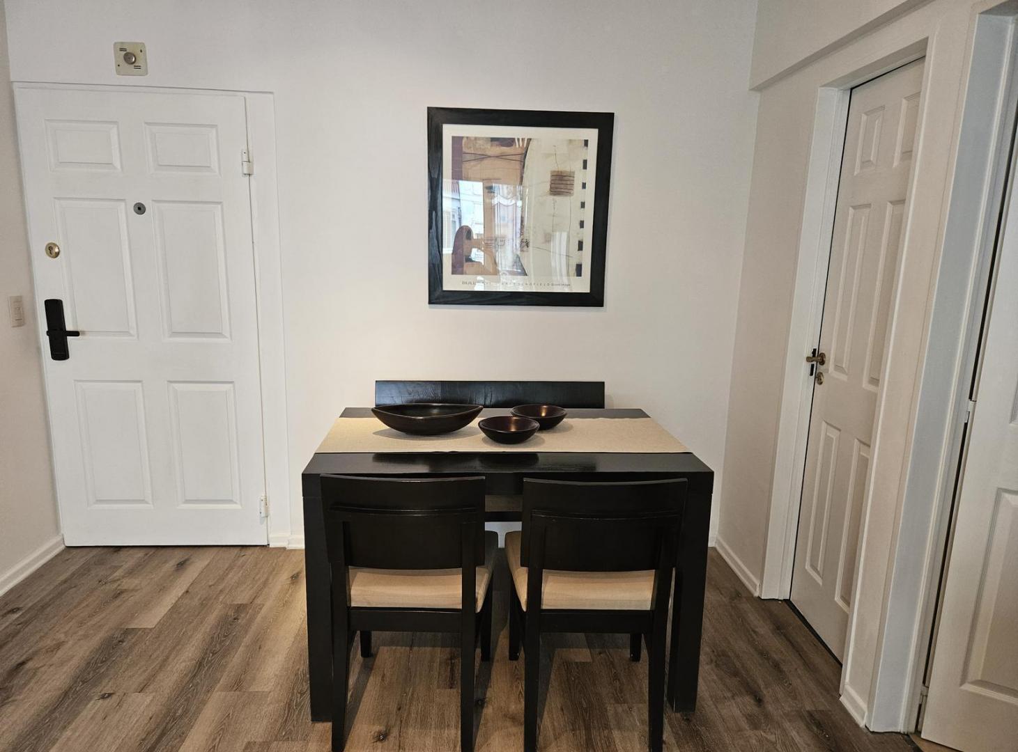 Foto de ALQUILER DEPARTAMENTO LAS CAÑITAS: 2 AMBIENTES CON MUEBLES DE DISEÑO, imagen 5