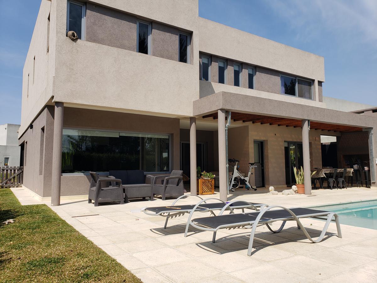 Foto de ALQUILER CASA NORDELTA: 3 DORM. DEPEN-PISCINA - ALISOS NORDELTA, imagen 2