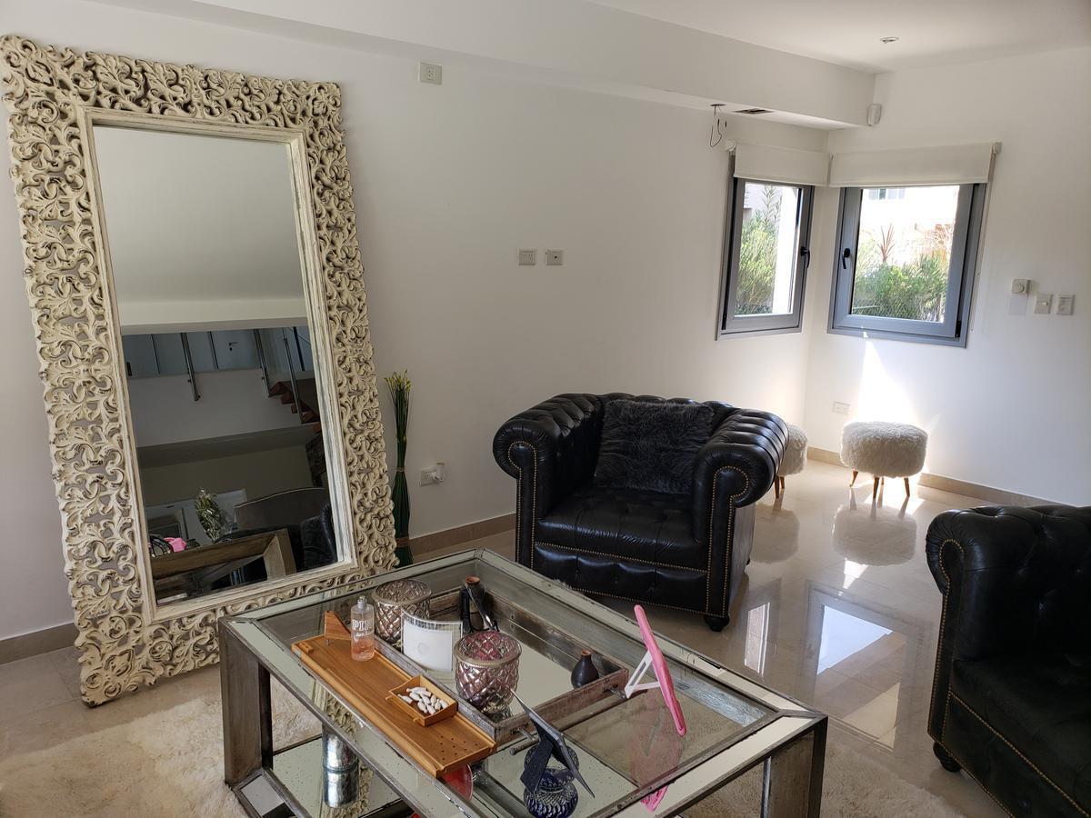Foto de ALQUILER CASA NORDELTA: 3 DORM. DEPEN-PISCINA - ALISOS NORDELTA, imagen 3