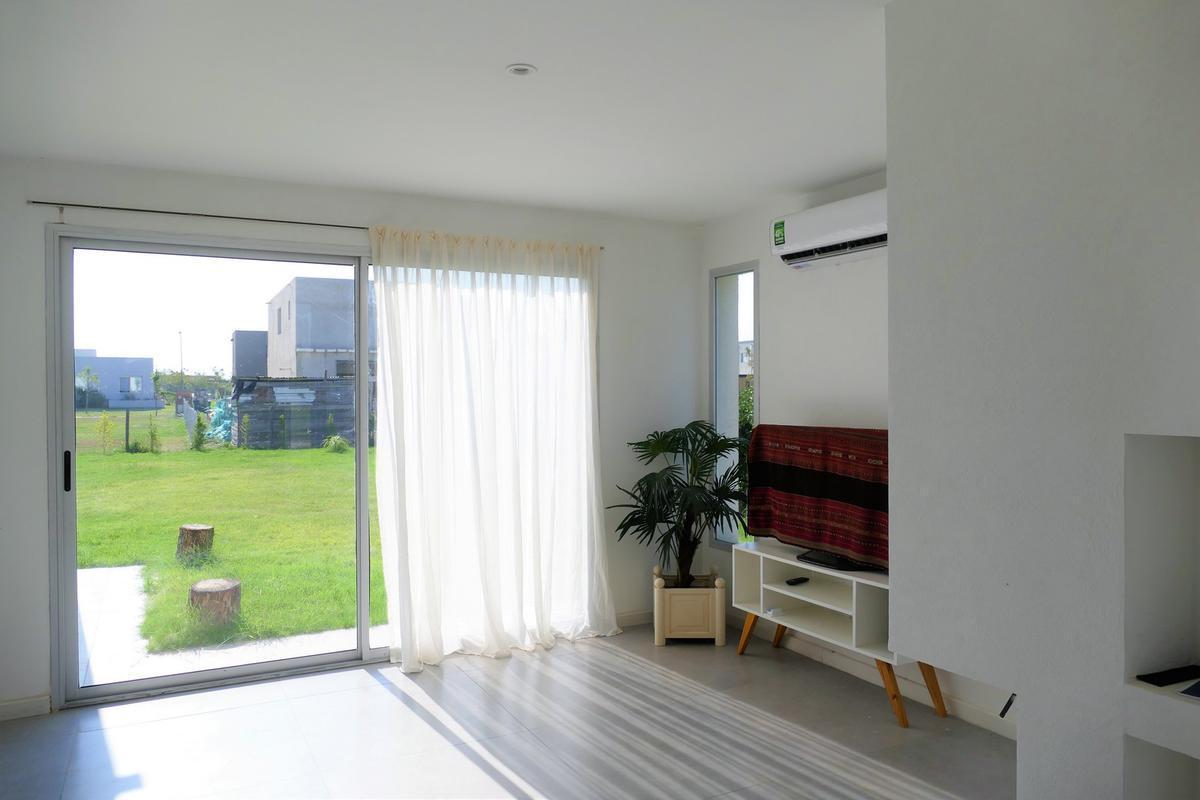Foto de ALQUILER CASA ESCOBAR PUERTOS: 3 DORMITORIOS -DEPENDENCIA - PISCINA, imagen 4