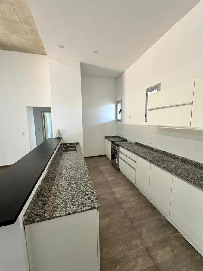 ALQUILER 3 DORMITORIOS CON COCHERA, JARDIN Y PARRILLERO DE USO EXCLUSIVO 4