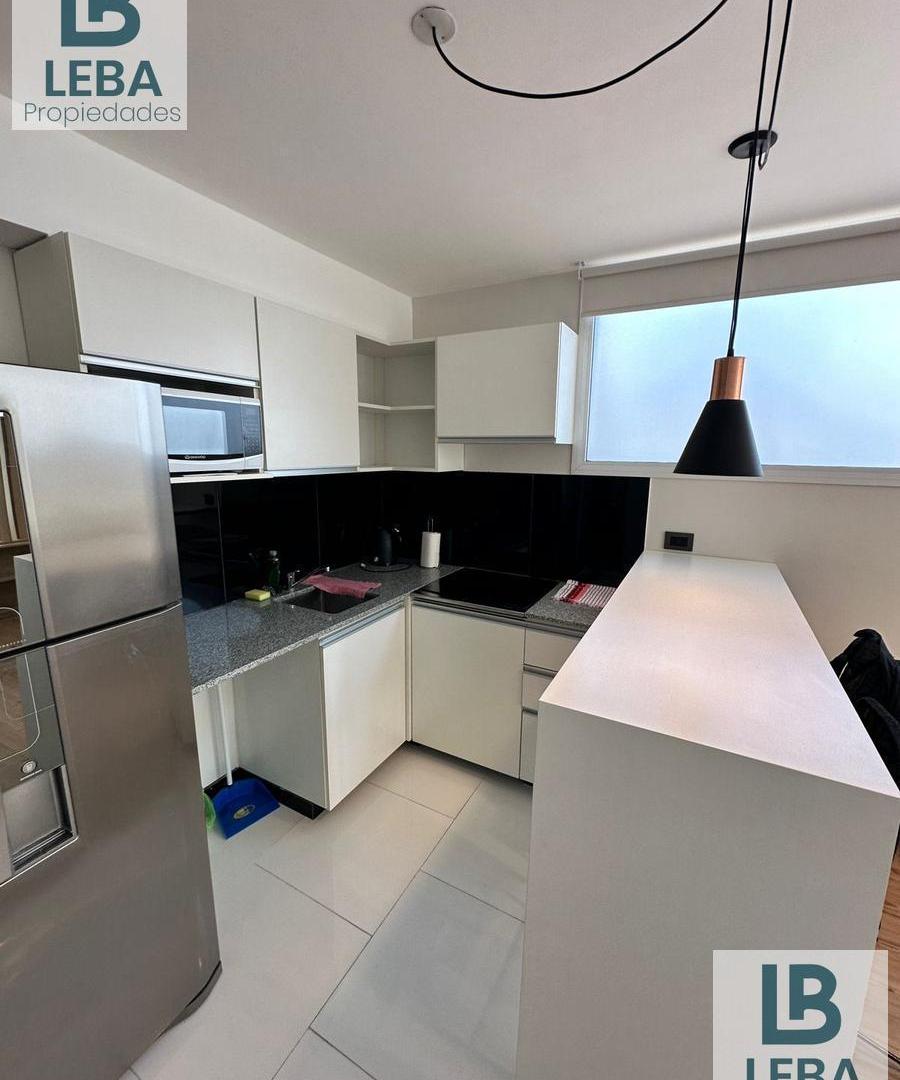 Loft amoeblado + cochera