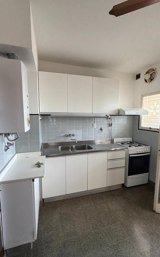 Foto de Departamento de 3 dormitorios mas dependencia Impecable 122 m2 Centro, imagen 5