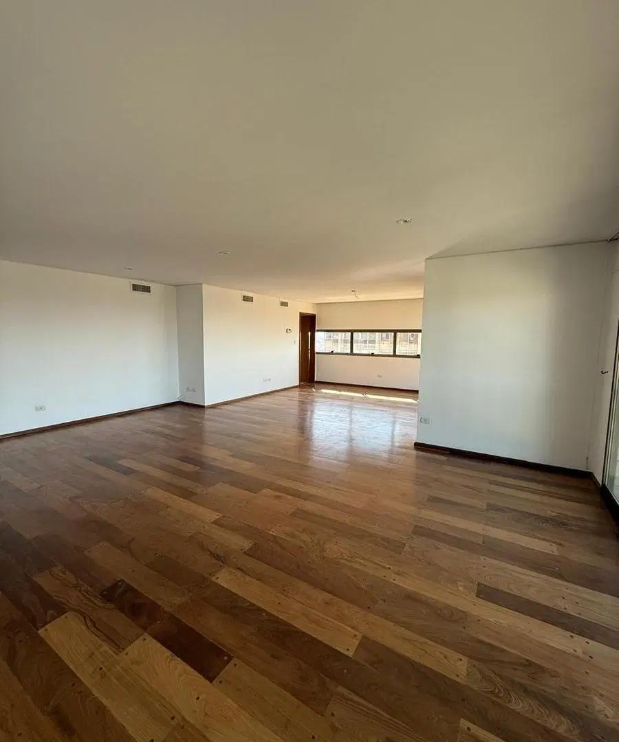 Departamento Semi piso de 3 dormitorios con Master suite Terraza y Cocheras  en Nueva Cordoba 2