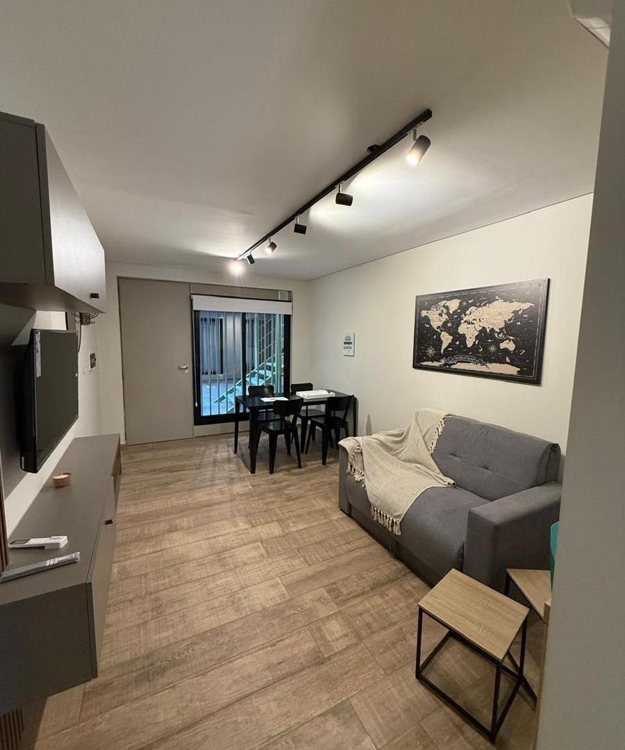 Departamento 1 dormitorio con balcón en venta Guemes