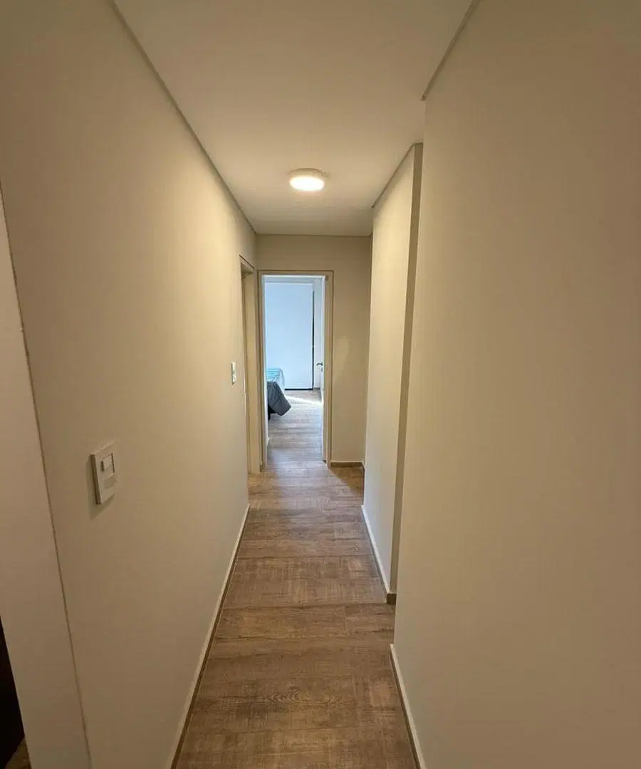 Departamento 1 dormitorio con balcón en venta  Guemes 8