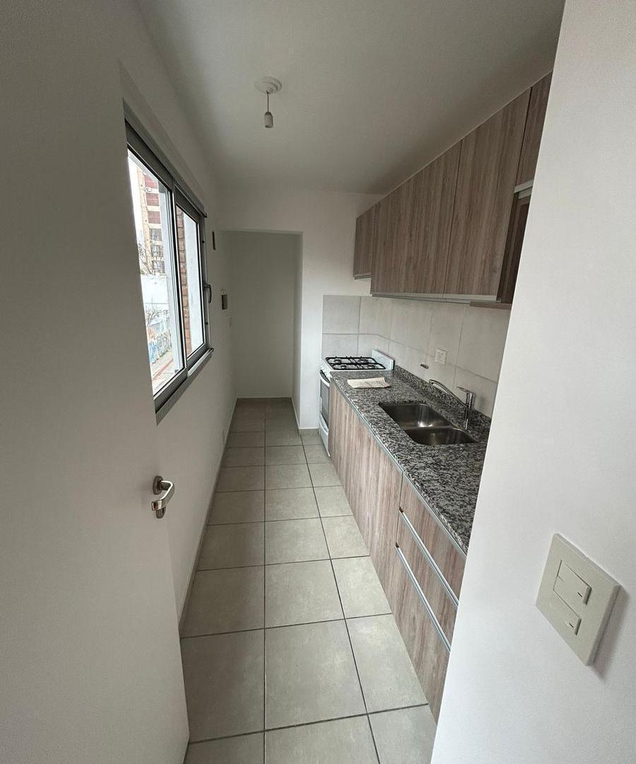 Foto de Departamento 2 dormitorios con 2 baños y balcon en alquiler Nueva, imagen 3