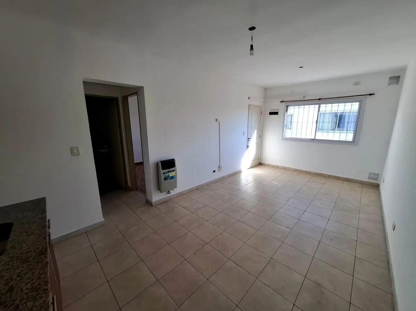 TAPIALES 3 AMBIENTES BALCON CON BAJAS EXPENSAS 4