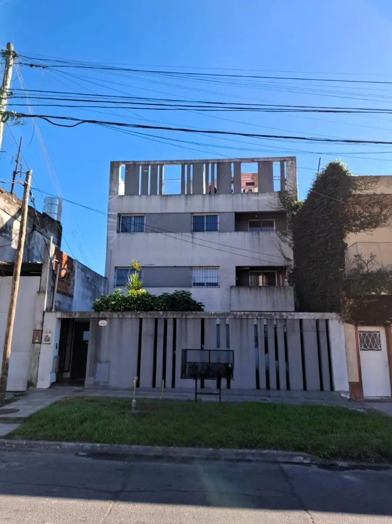 ALQUILER TAPIALES 3 AMB OPORTUNIDAD BAJAS EXPENSAS 2