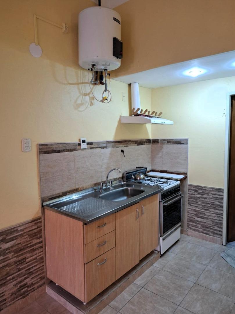 Foto de MONOAMB. PLANTA BAJA, INTERNO, SIN EXPENSAS, imagen 3