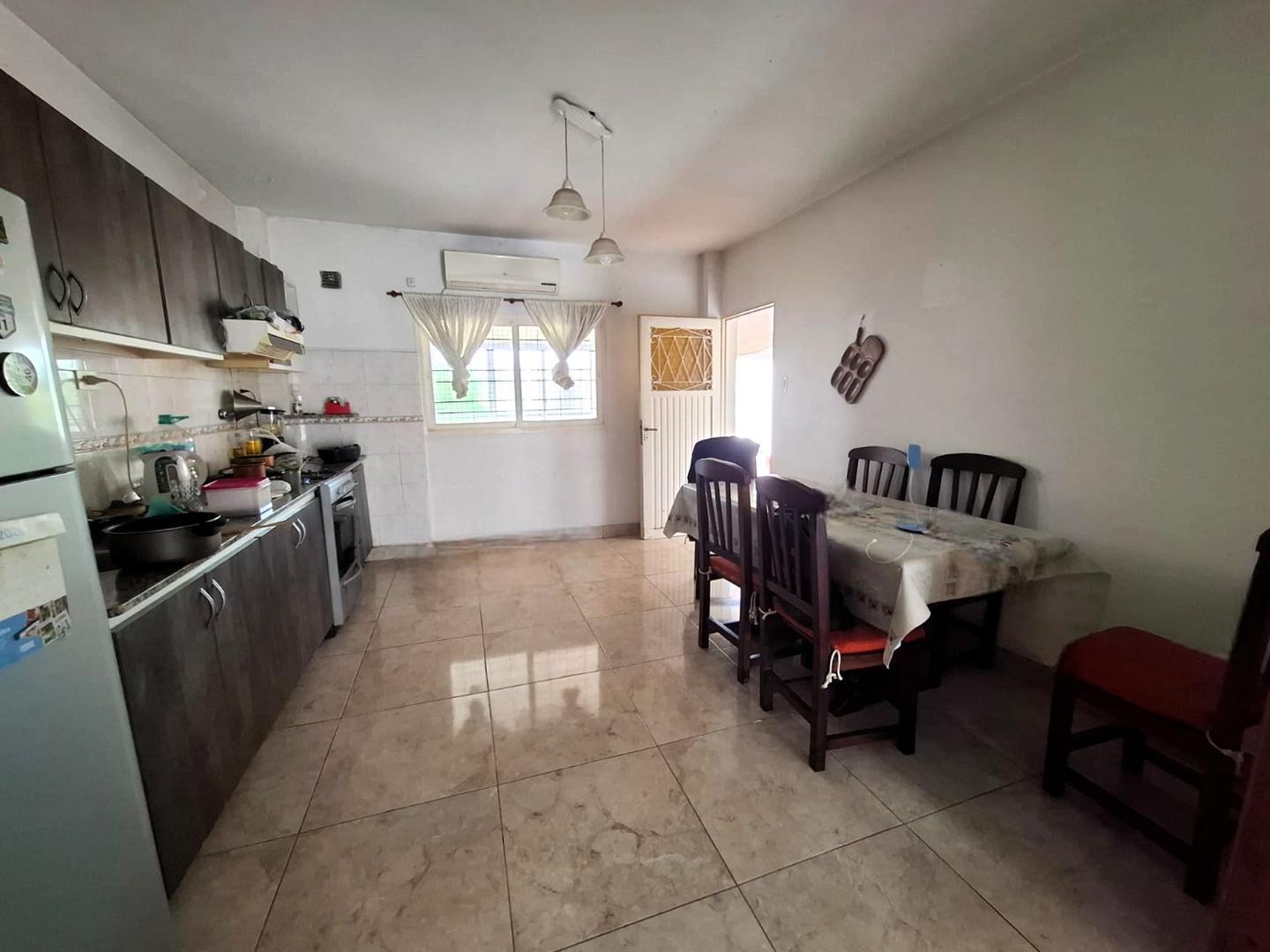 Foto de CASA MULTIFAMILIAR, LOTE 8,66 X 43,30, imagen 4