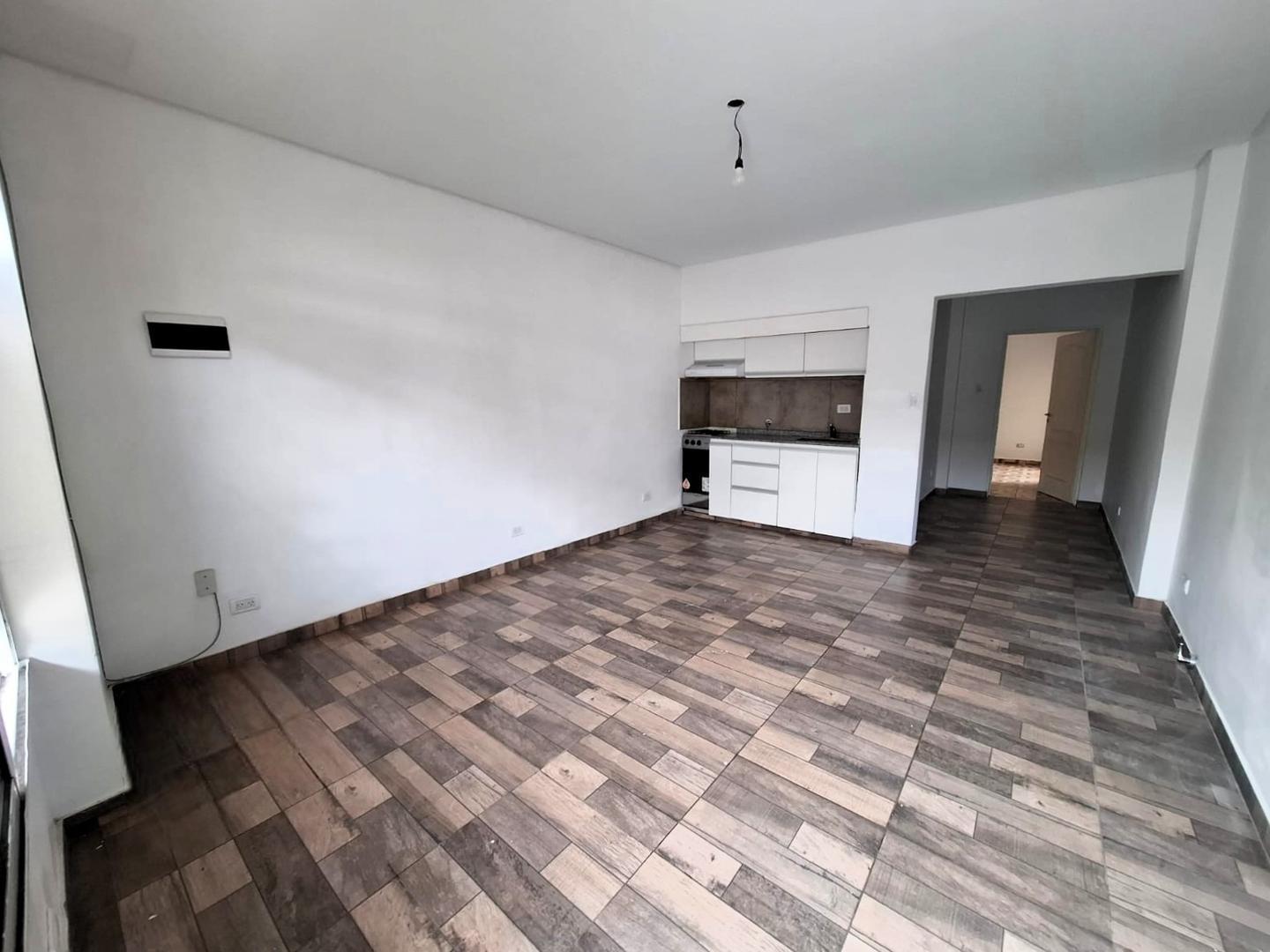 Foto de 2 AMB PLANTA BAJA FRENTE PATIO BAJAS EXPENSAS, imagen 1