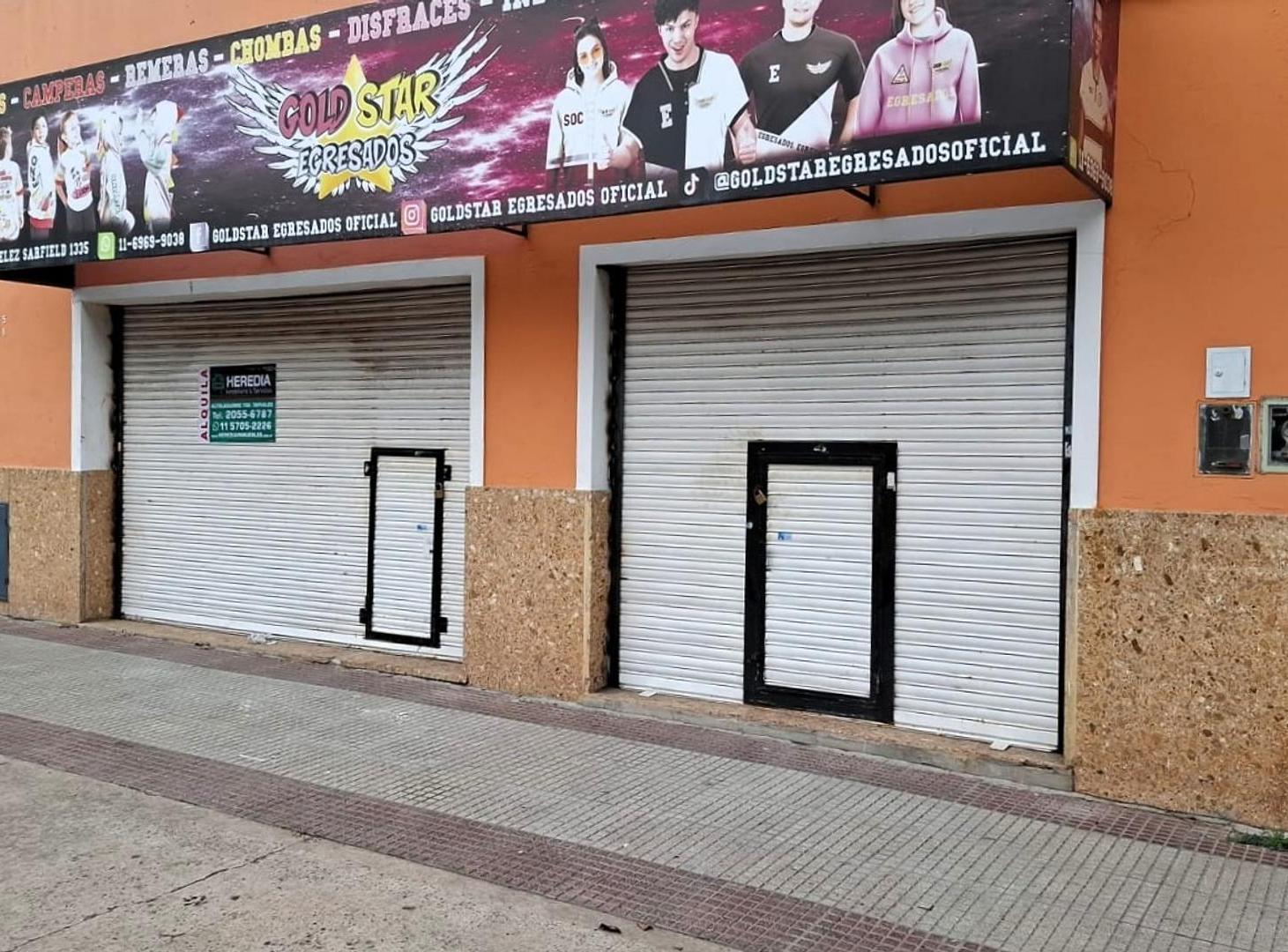 Foto de LOCAL COMERCIAL, COMPUESTO DE DOBLE VIDRIERA (30 M2 TOTALES), imagen 1
