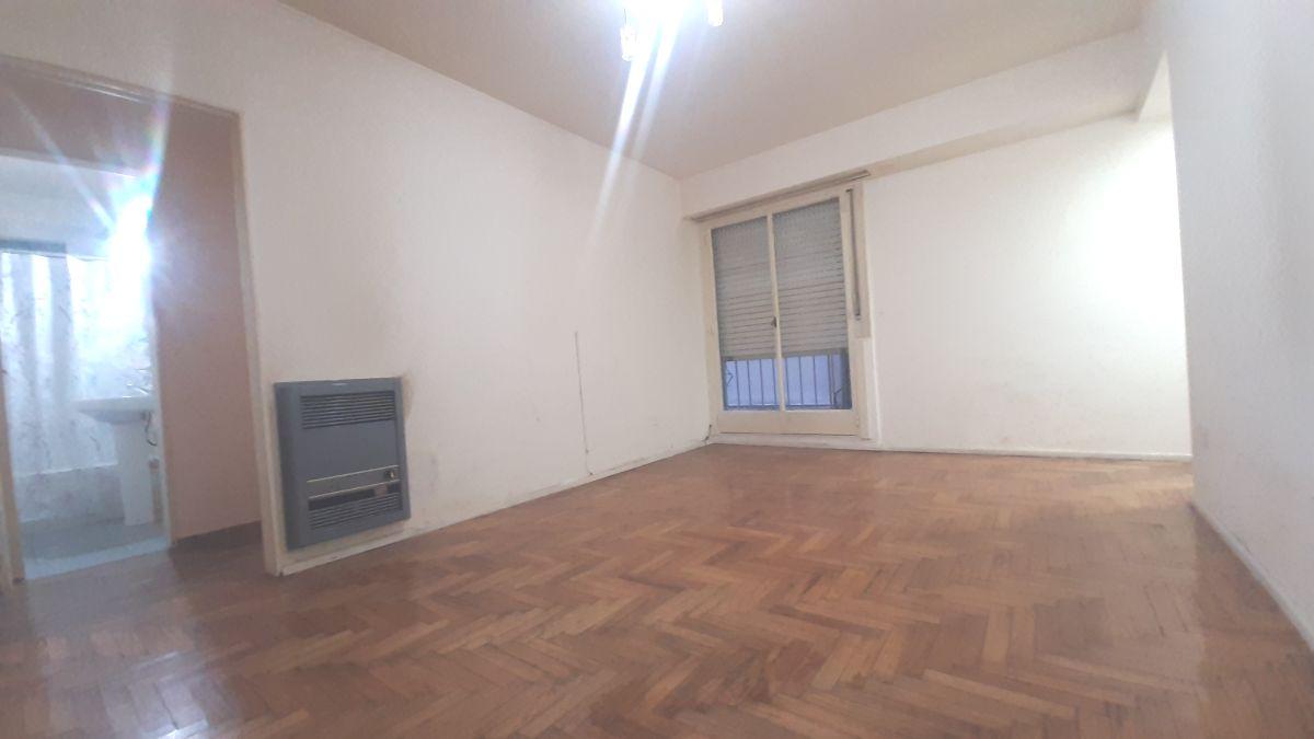 Foto de Venta departamento 2 Amb excelente ubicación, Lomas de Zamora, imagen 1