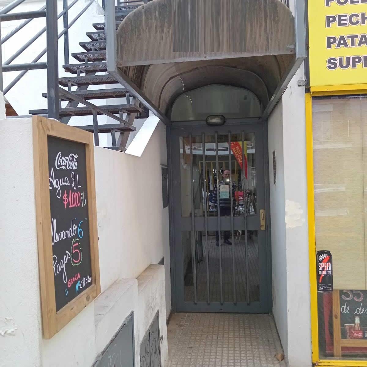 V466 Ramos Mejia centrico Departamento 1 amb. Ideal uso profesional