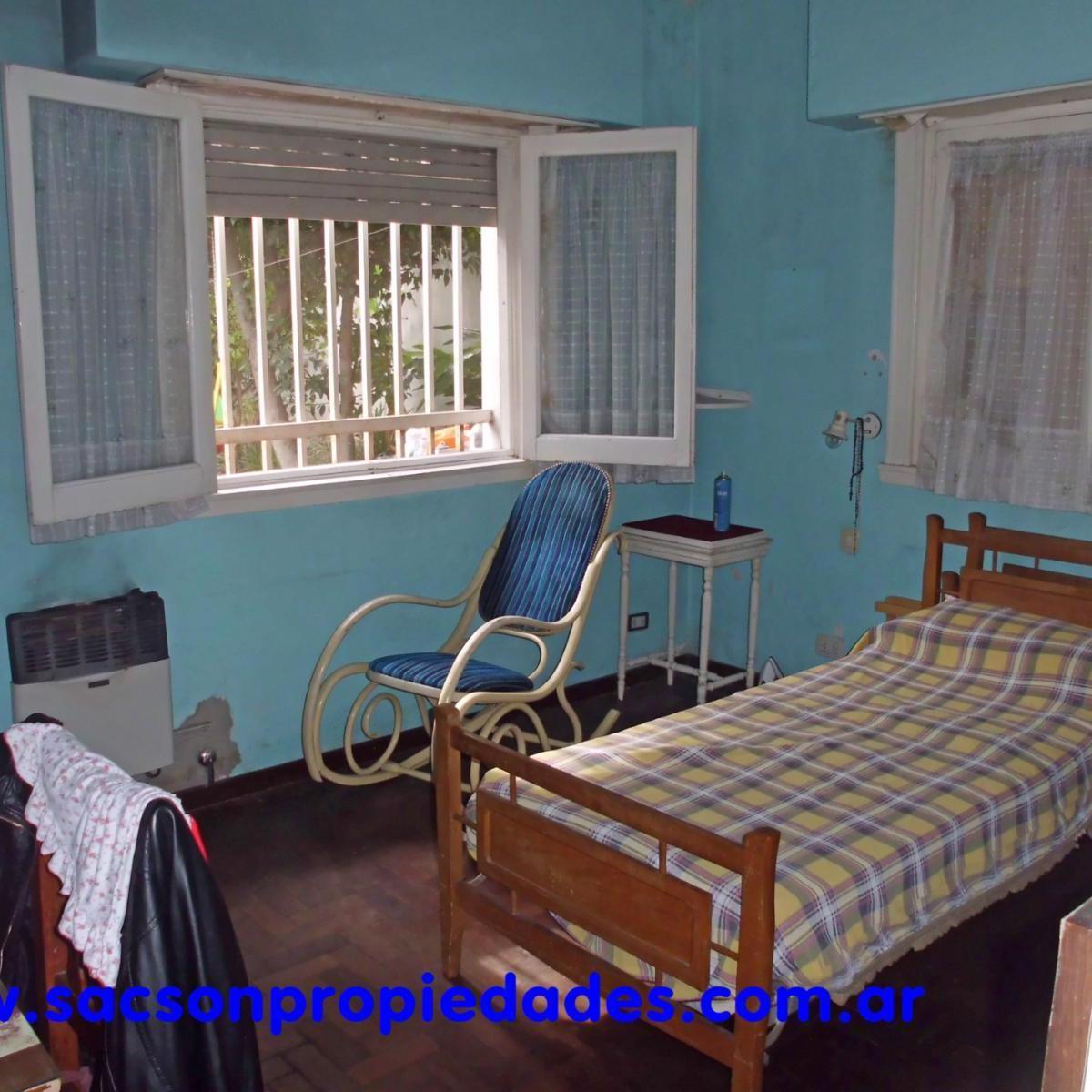 Foto de V627 Martin Coronado Venta Casa + locales A una cuadra Estacion, imagen 3