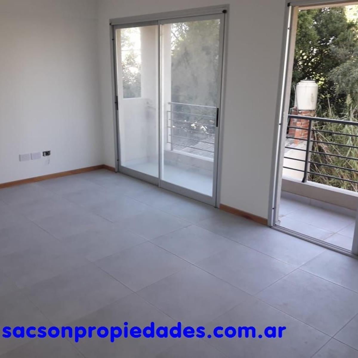 V629 Ituzaingo Centrico Departamento monoambiente con Renta