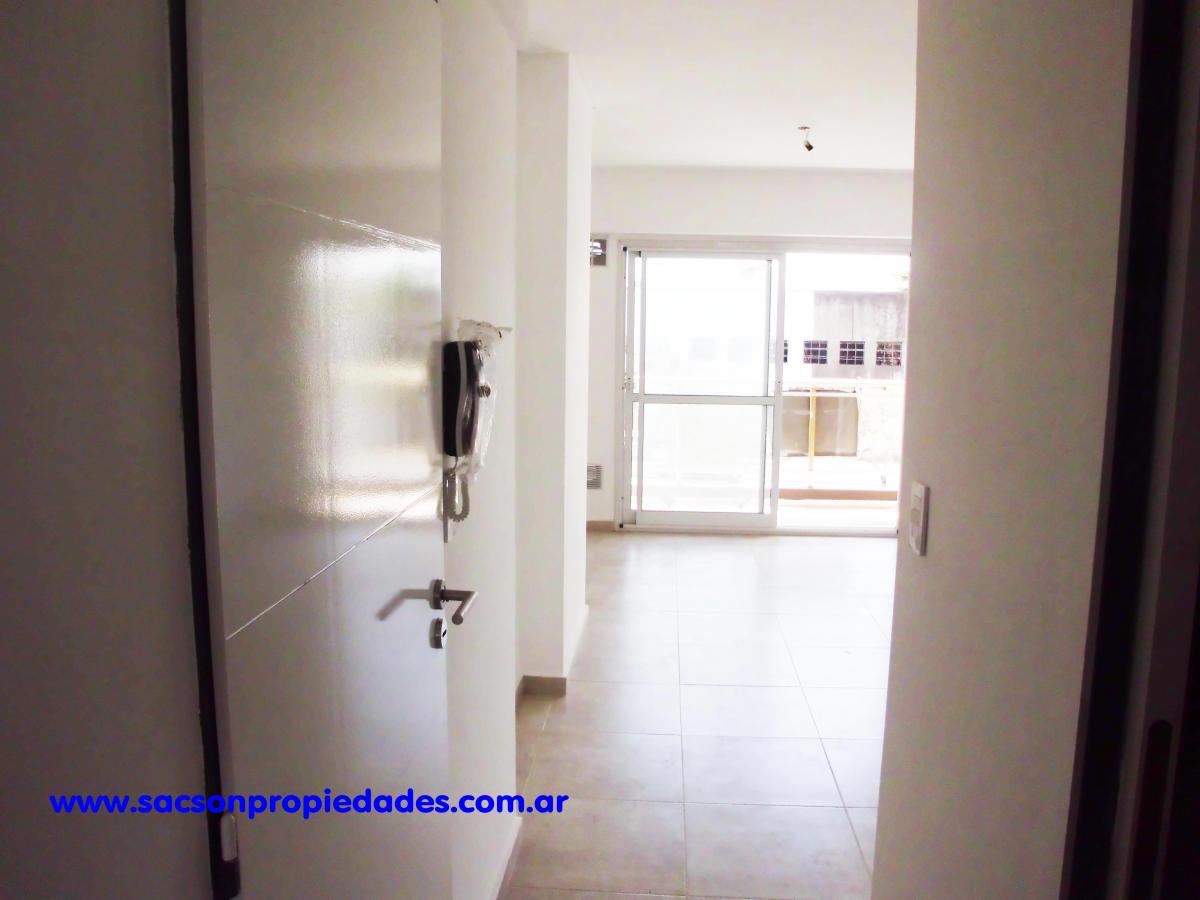 Foto de V695 Venta Haedo Departamento 2 amb con Cochera Cubierta, imagen 3