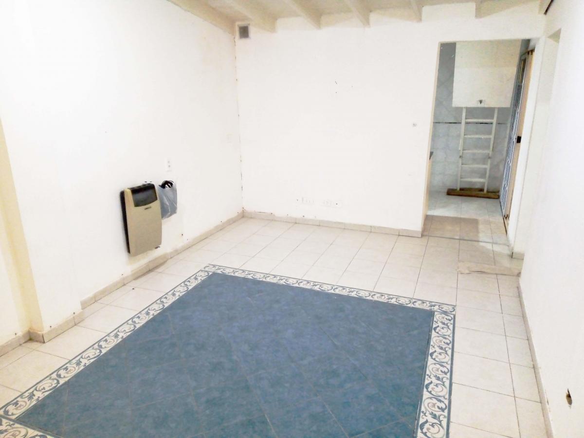 V696 Venta Ramos Mejia PH en Duplex 4/5 amb