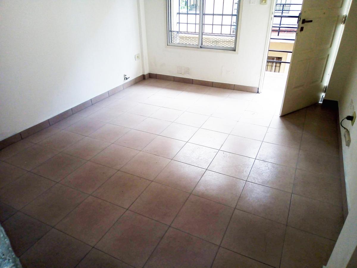 Foto de V601 Venta Morón Departamento 2 amb, imagen 5