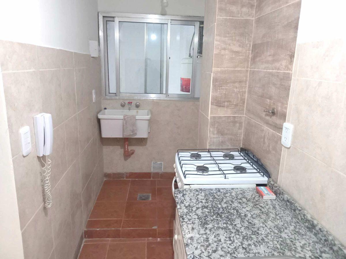 Foto de A495 Alquiler Ramos Mejía Departamento 2 Ambientes en Calle San Lorenzo, imagen 1