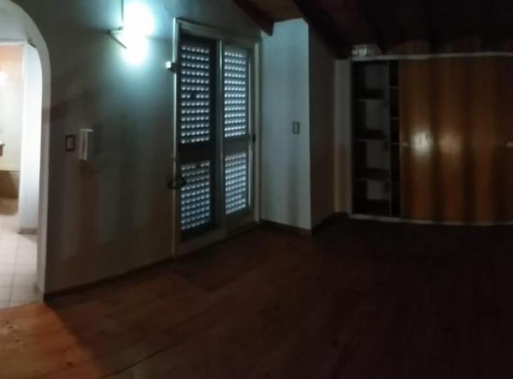 ¡ALQUILER! AMPLIO DEPARTAMENTO 3 AMBIENTES – EXCELENTE UBICACIÓN 5