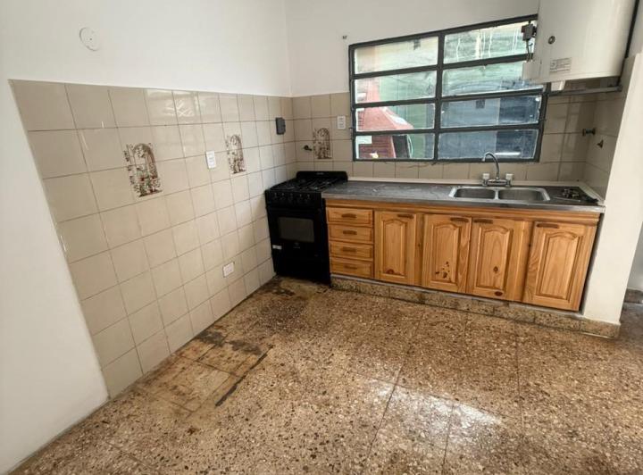 ALQUILER PH 2 AMBIENTES – HURLINGHAM 3