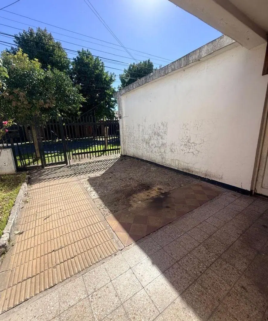 PH con 1 dormitorio en alquiler en Hurlingham 5