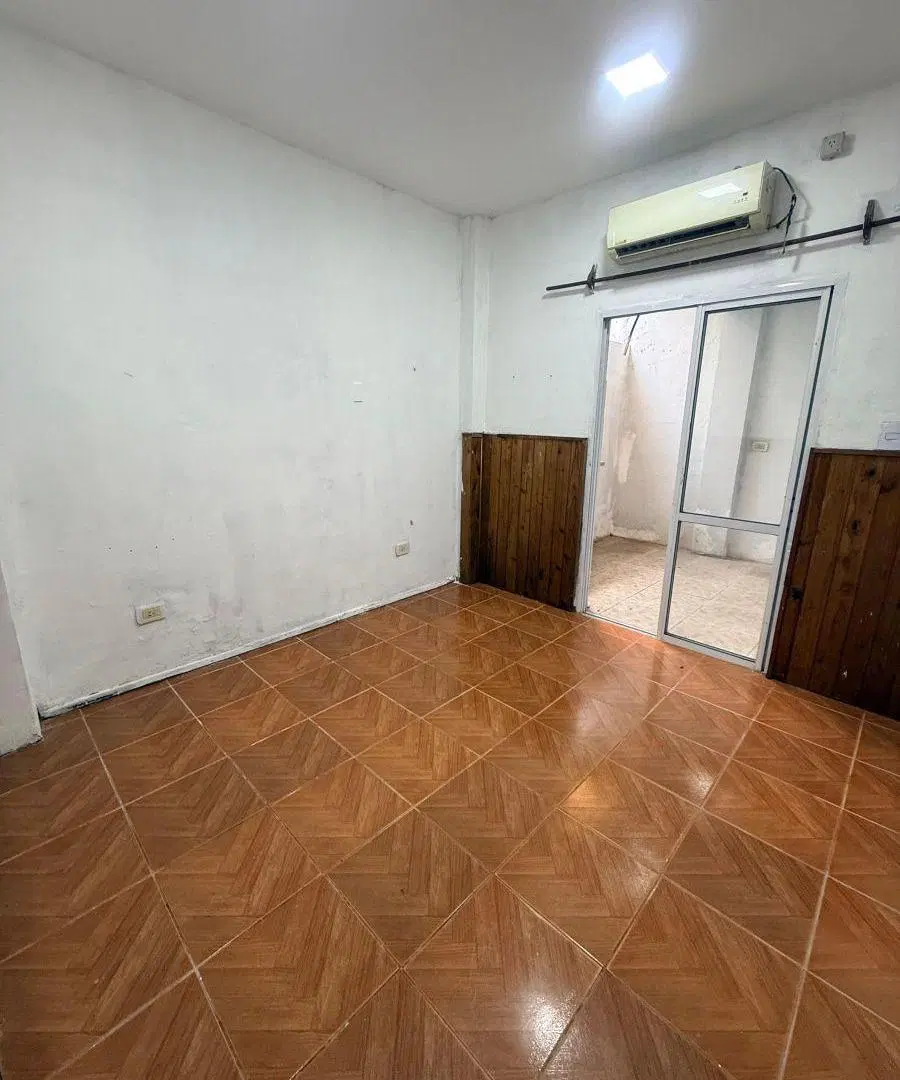 Departamento 2 ambientes en alquiler en William Morris 5