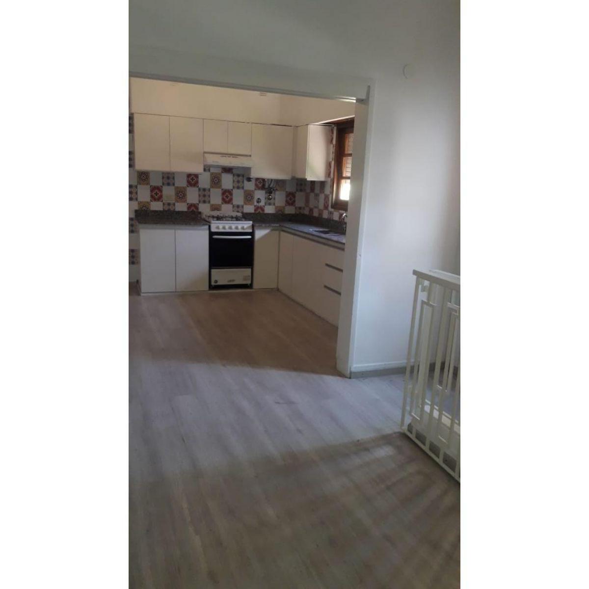Venta Echesortu Planta Alta, 3 o 4 Dorm. 2