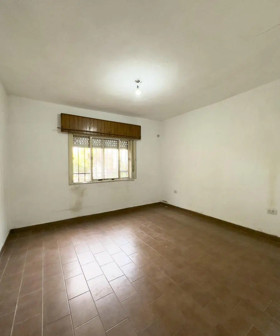 Vendo casa de 2 dormitorios en barrio Belgrano! 4