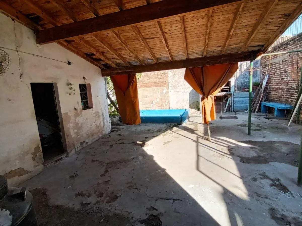 Casa en venta a 2 cuadras del Parque Urbano, Zárate 5