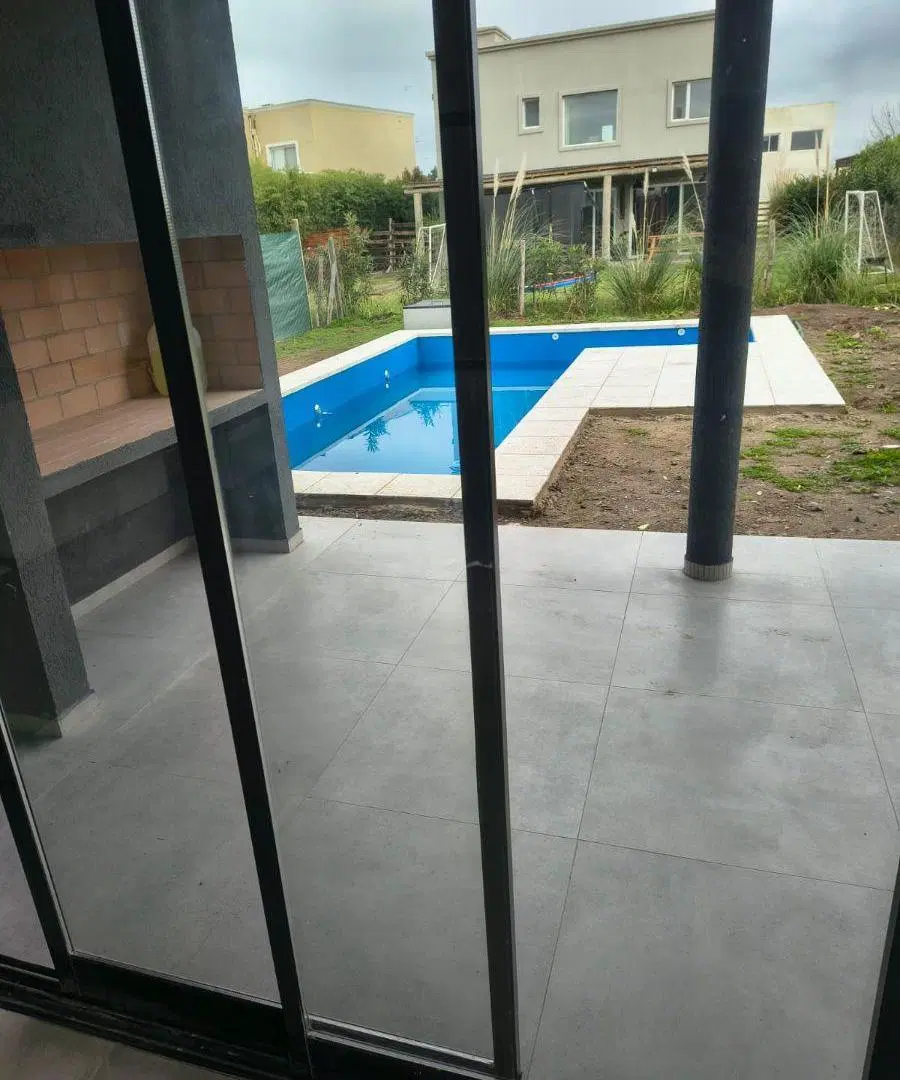 Casa de 600 m² con 3 dormitorios en venta en San Ramón 3