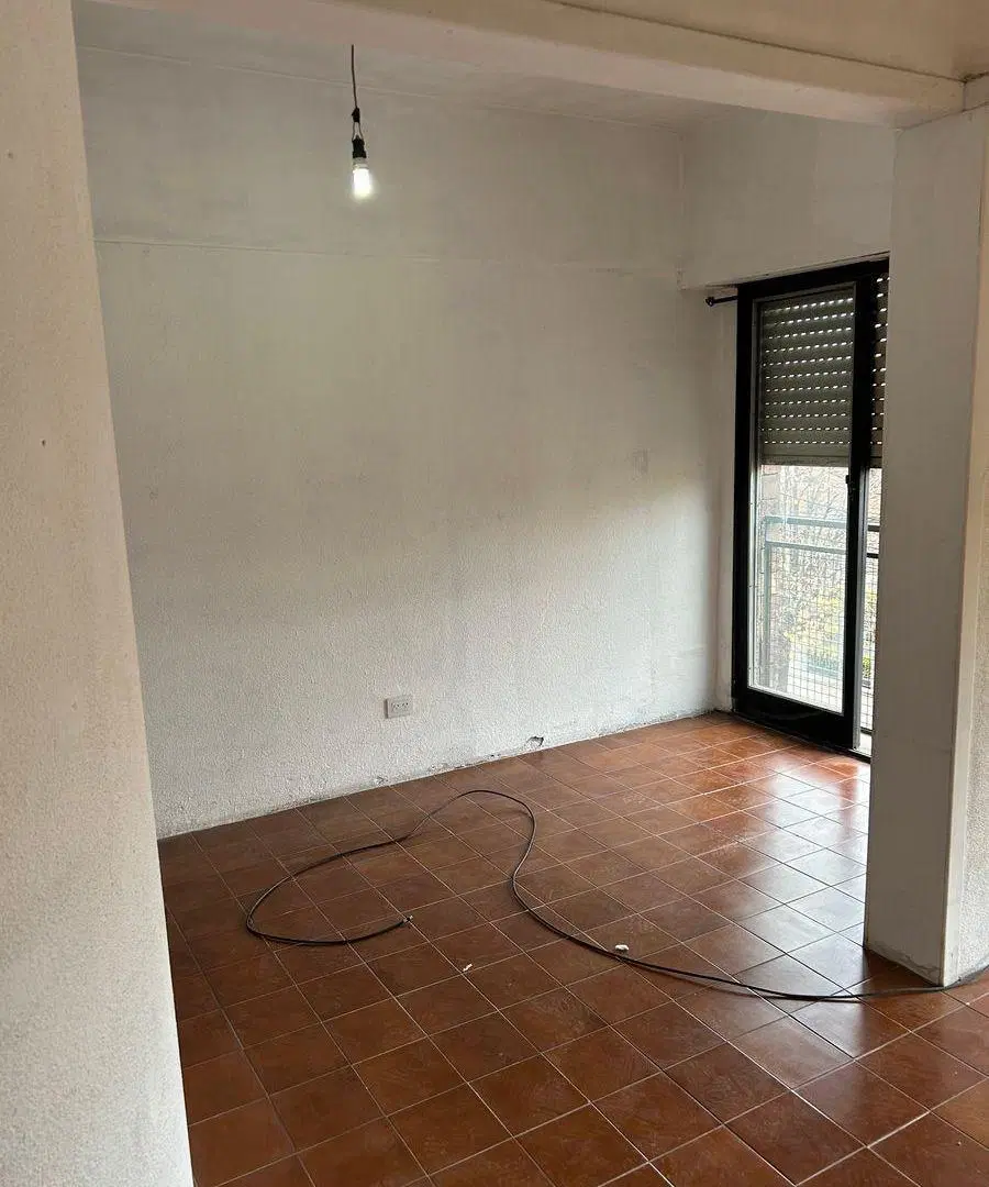 ALQUILER DE DEPTO 2 Y MEDIO AMBIENTES EN CIUDAD JARDIN 4