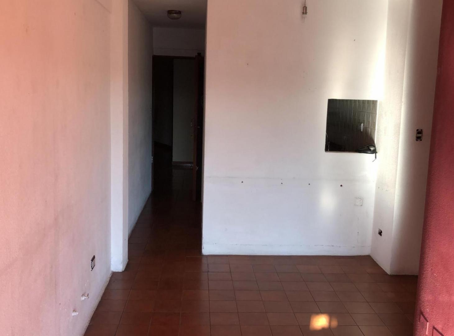 Foto de ALQUILER DE DEPTO 2 Y MEDIO AMBIENTES EN CIUDAD JARDIN, imagen 5