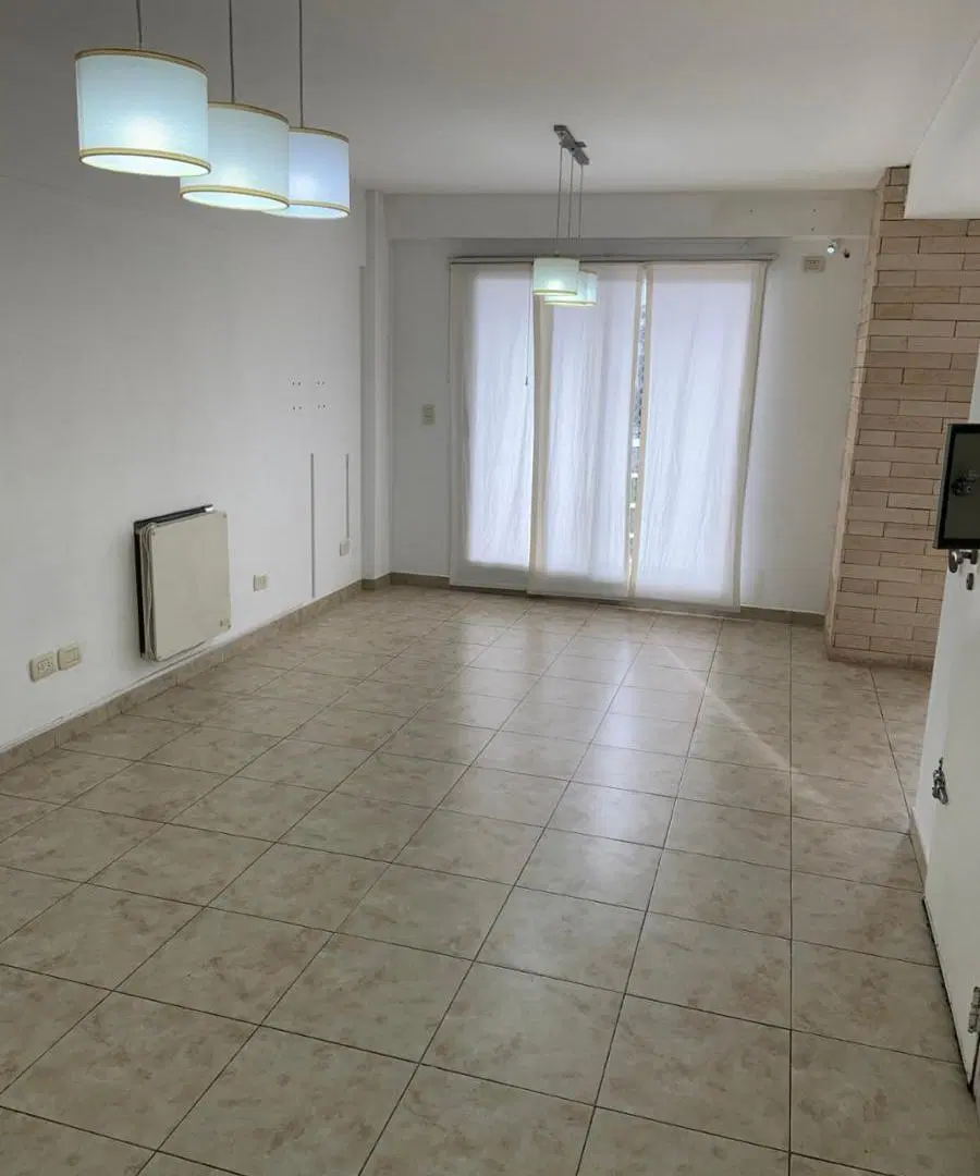 ALQUILER DEPTO 2 AMB. C/COCHERA EN VILLA BOSCH 5