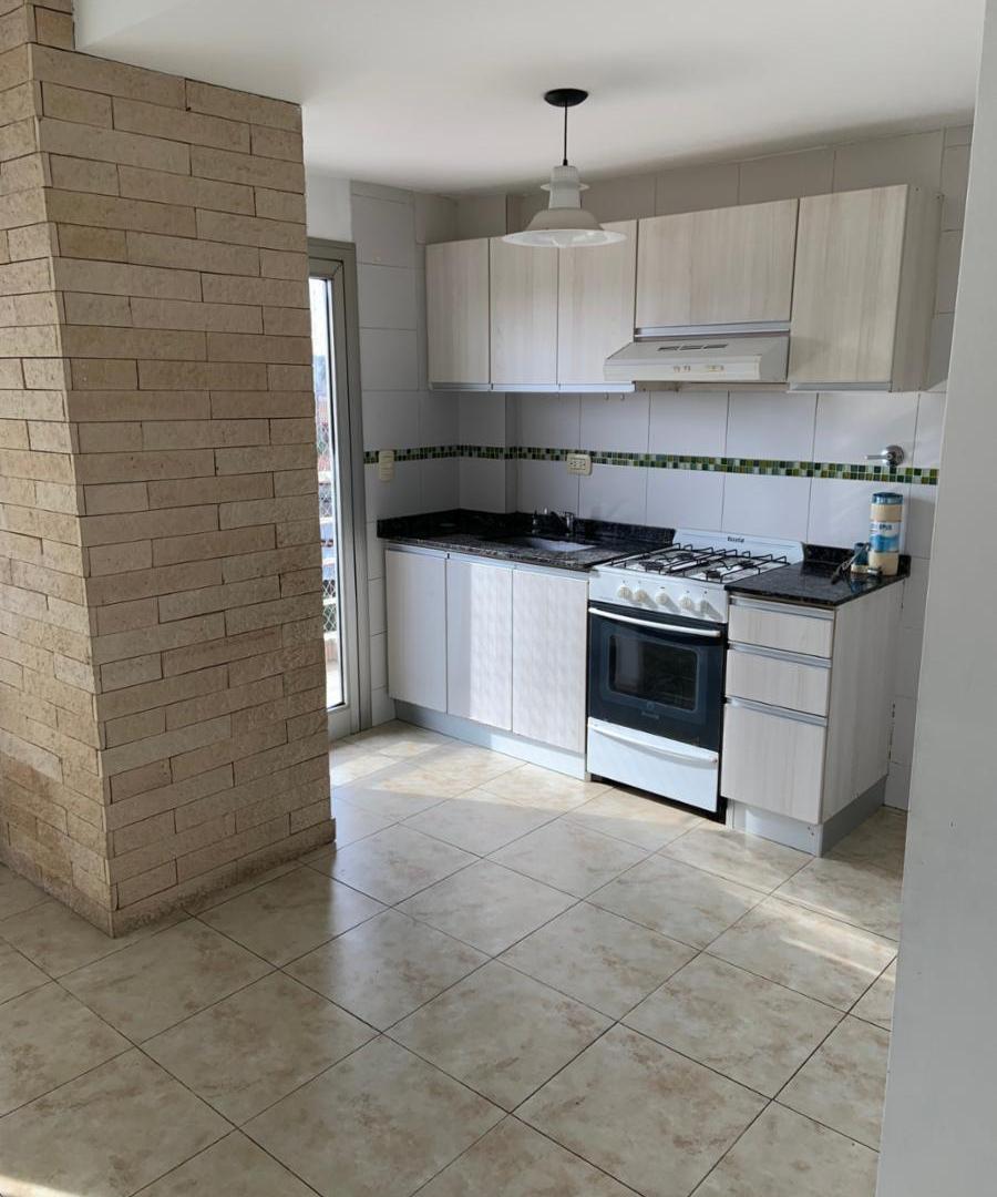 ALQUILER DEPTO 2 AMB. C/COCHERA EN VILLA BOSCH