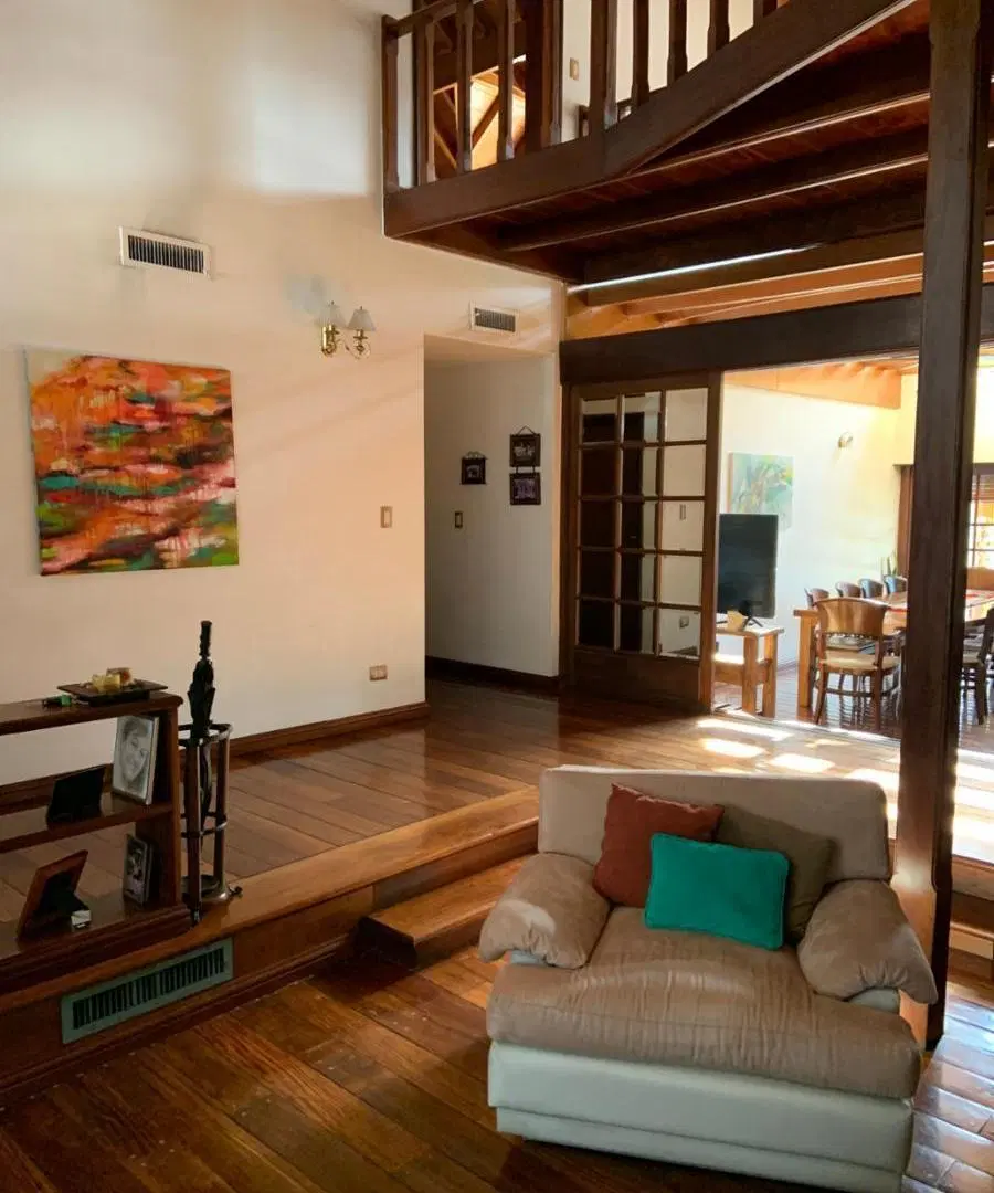 NUEVO VALOR APTA CREDITO VENTA CHALET DE GRAN CATEGORÍA S/ 2 LOTESDE 600m2 C.JARDIN 3
