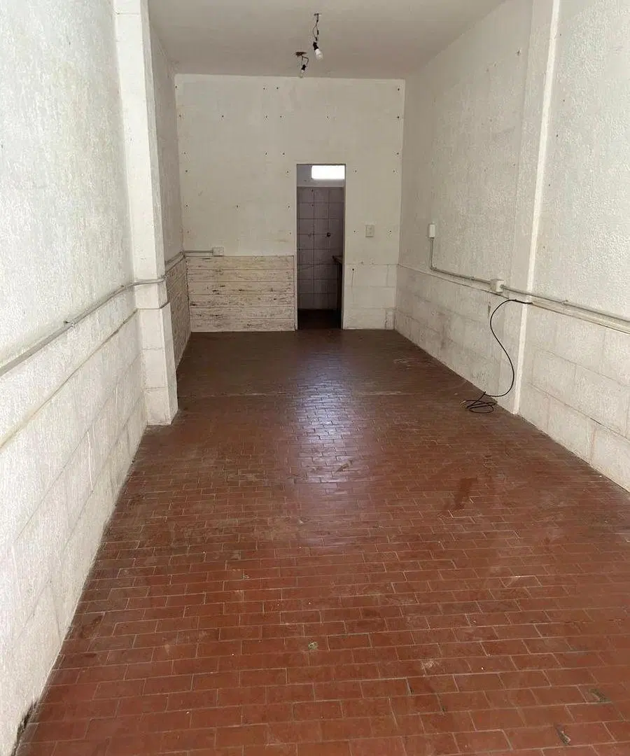 RESERVADO ALQUILER LOCAL COMERCIAL ZONA CENTRO CIUDAD JARDIN 2