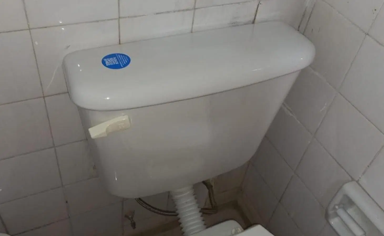 ALQUILER Departamento de 2 ambientes en piso 1 al frente 5