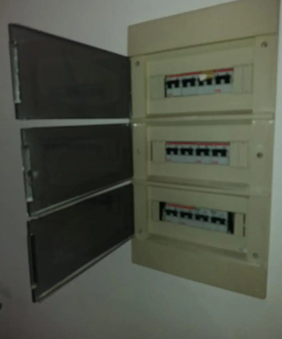 CHALET EN C.JARDIN.DETALLES DE CATEGORIA. OPORTUNIDAD 3