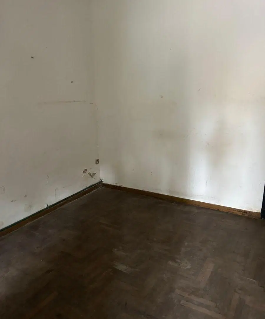 VENTA DE CHALET S/LOTE DE 7 X 22 MTS PARA REFACCIONAR.EXCELENTE UBICACION 2