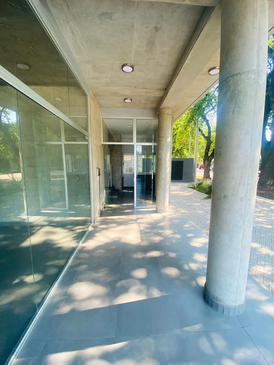 Venta oficina 1 ambiente excelente ubicación Buena Vista Fisherton