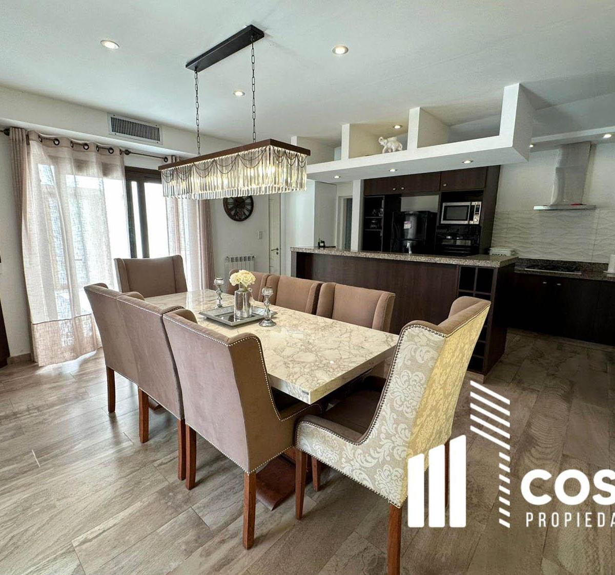 Venta de Casa 5 Dorm. Cadaqués Funes Hills 5