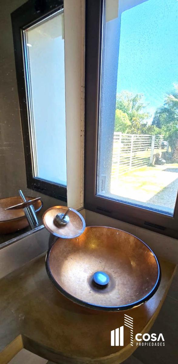 Foto de Casa en venta 1 dormitorio Pueblo Andino Santa Fe jardín con piscina, imagen 3