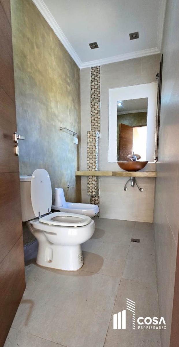 Foto de Casa en venta 1 dormitorio Pueblo Andino Santa Fe jardín con piscina, imagen 4