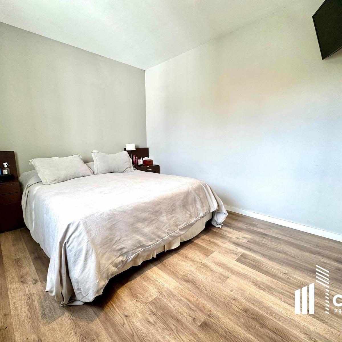 En Venta Dúplex 3 Dorm. Interno con Terraza Alberdi 2