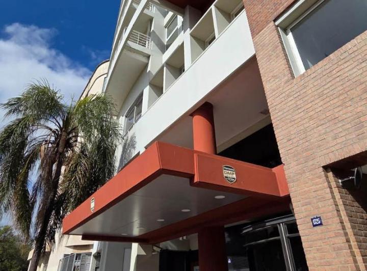 Alquiler Departamento 3 dormitorios más dependencia de servicio con cochera Centro Rosario 5